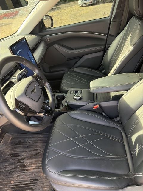 2023 Ford Mustang Mach-E California Route 1